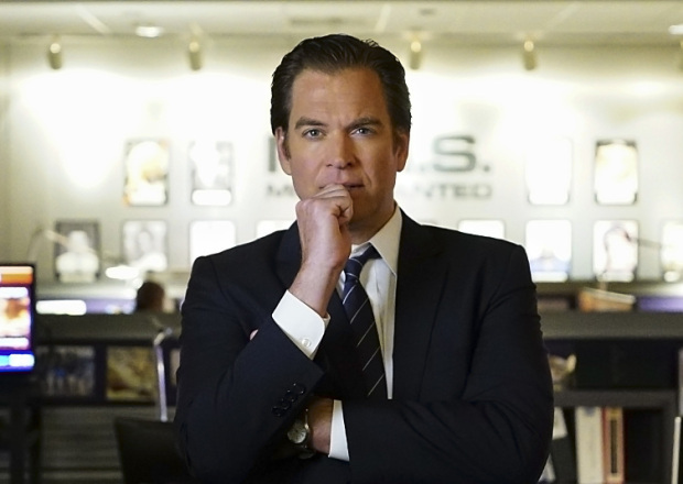 "Family First" -- NCIS, FBI and MI6 continue an international manhunt for an escaped British spy who is targeting current and former agents, on the 13th season finale of NCIS, Tuesday, May 17 (8:00-9:00 PM, ET/PT), on the CBS Television Network. Guest stars include Robert Wagner as Anthony DiNozzo, Sr., Sarah Clarke as FBI Special Agent Tess Monroe and Duane Henry as MI6 Officer Clayton Reeves. Pictured: Michael Weatherly as Anthony DiNozzo. Photo: Sonja Flemming/CBS ÃÂ©2016 CBS Broadcasting, Inc. All Rights Reserved