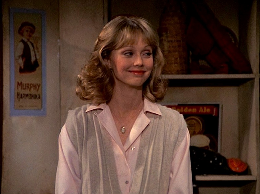Shelley Long, 1987 yılına kadar Cheers dizisinde Diane Chambers karakterini...