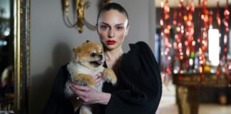 “Nasıl Fenomen Oldum” Dizisinin Çekimleri Başladı Nilperi Şahinkaya - Nasıl Fenomen Oldum