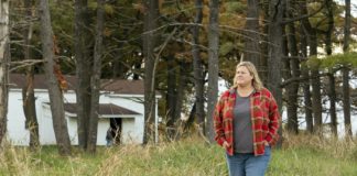 Somebody Somewhere: Elbet Bir Yerlerde Hayata Dair Bir Umut Var