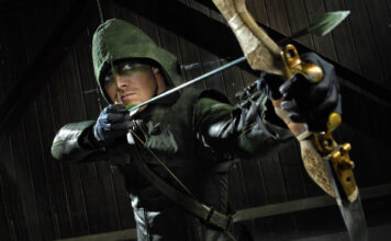 Arrow’un Yıldızı Stephen Amell’in Entertainment Weekly Fotoğraf Çekimi