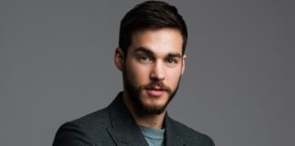 Chris Wood, Supergirl Kadrosuna Katıldı