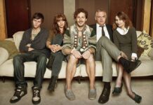 NBC İngiliz Komedi Dizisi Cuckoo Uyarlaması İçin Pilot Bölüm Siparişi Verdi