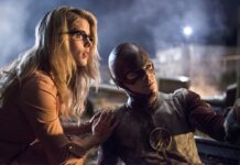 Felicity The Flash’a Yardıma Gidiyor!