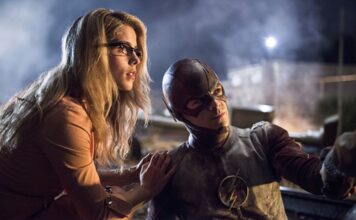Felicity The Flash’a Yardıma Gidiyor!