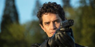 Gotham İkinci Sezonuna James Frain’i Yeni Kötü Adam Olarak Ekledi!