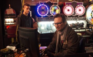 Mr. Robot İkinci Sezon Onayı Aldı!