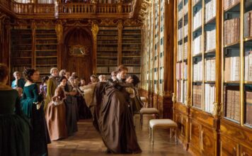 Bölüm İncelemesi: Outlander 2X04 “La Dame Blanche”