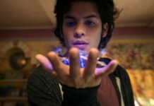 Blue Beetle: Palmera City’nin Süper Kahramanıyla Tanışın