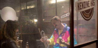 Semtine Has Bir Deneyim: Biraz Yalnız Kalabilir Miyiz?