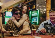 Anora: Herkes Kendi Mutlu Sonunun Peşinde